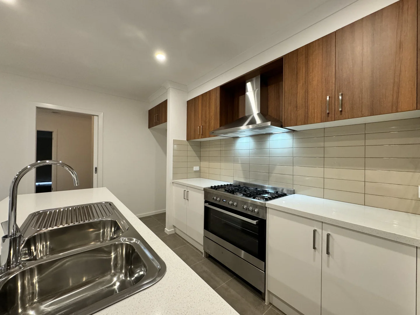 Additional image 8 of 28 Auburn Crescent, Bacchus Marsh VIC 3340