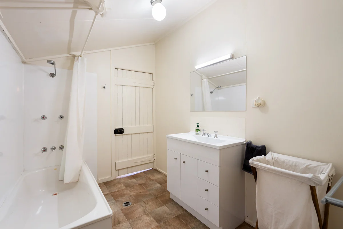 Additional image 10 of 723 Quinalow Peranga Road, Peranga QLD 4352