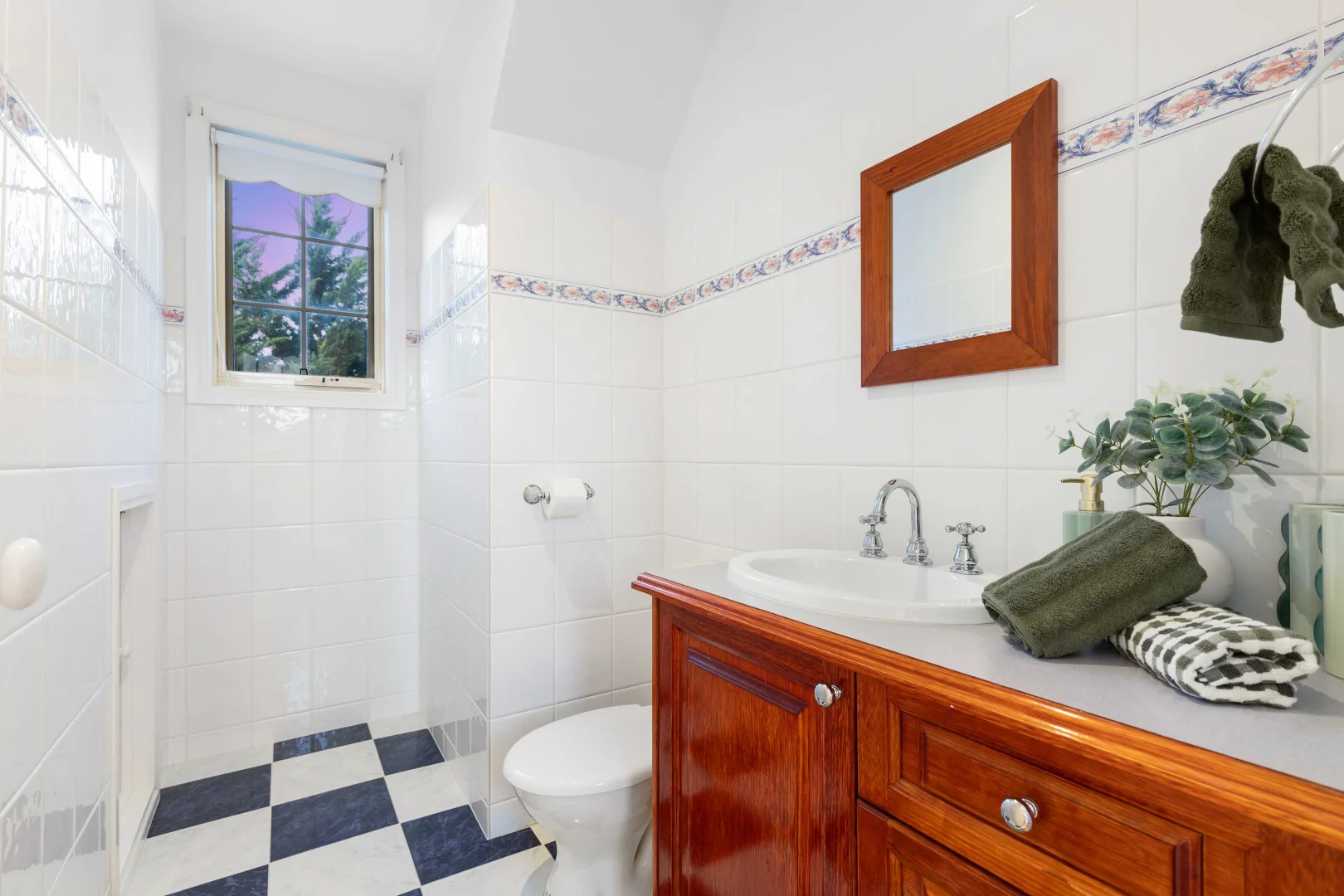 Additional image 20 of 7 Laburnum Place, Hillside VIC 3037