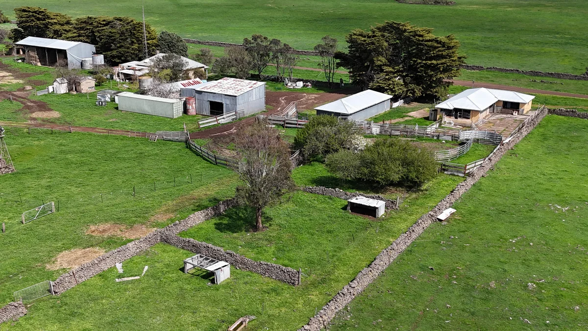 Additional image 2 of 220 Harlocks Road, Pomborneit North VIC 3260