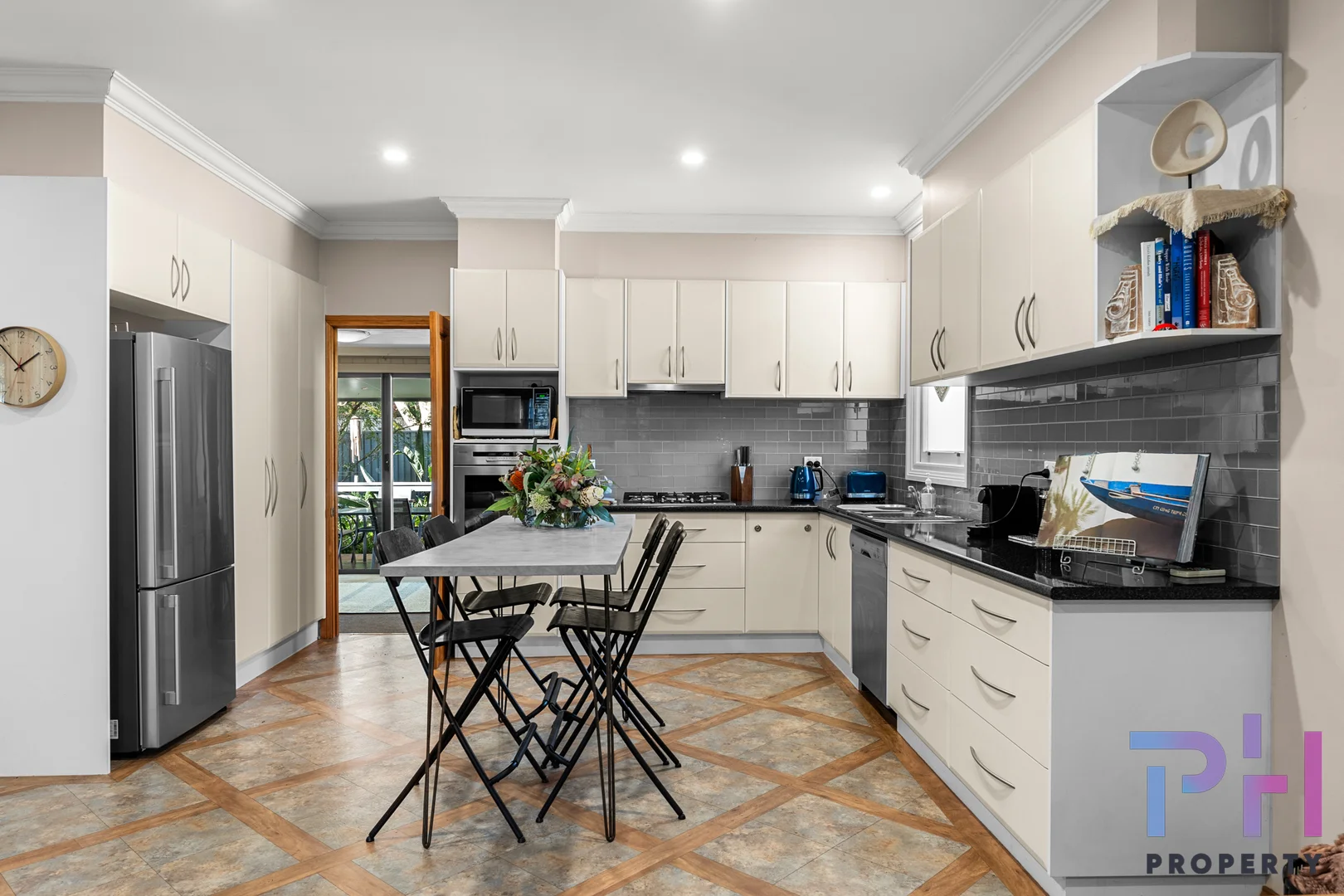 Additional image 3 of 49 Havlin Street East, Kennington VIC 3550