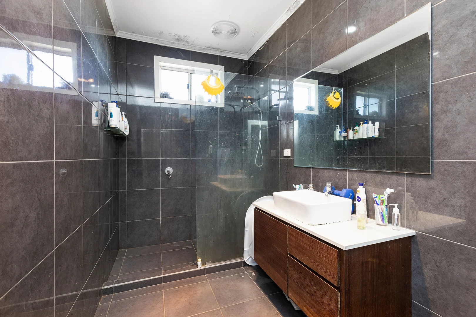 Additional image 4 of 43 Erica Avenue, St Albans VIC 3021