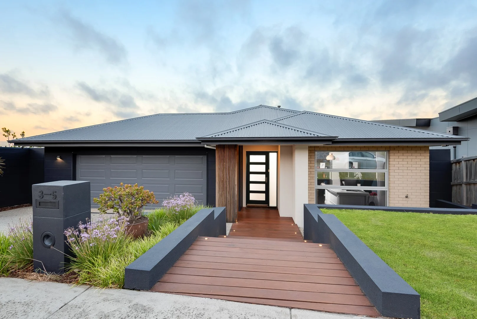 3-5 Morena Street, Highton VIC 3216