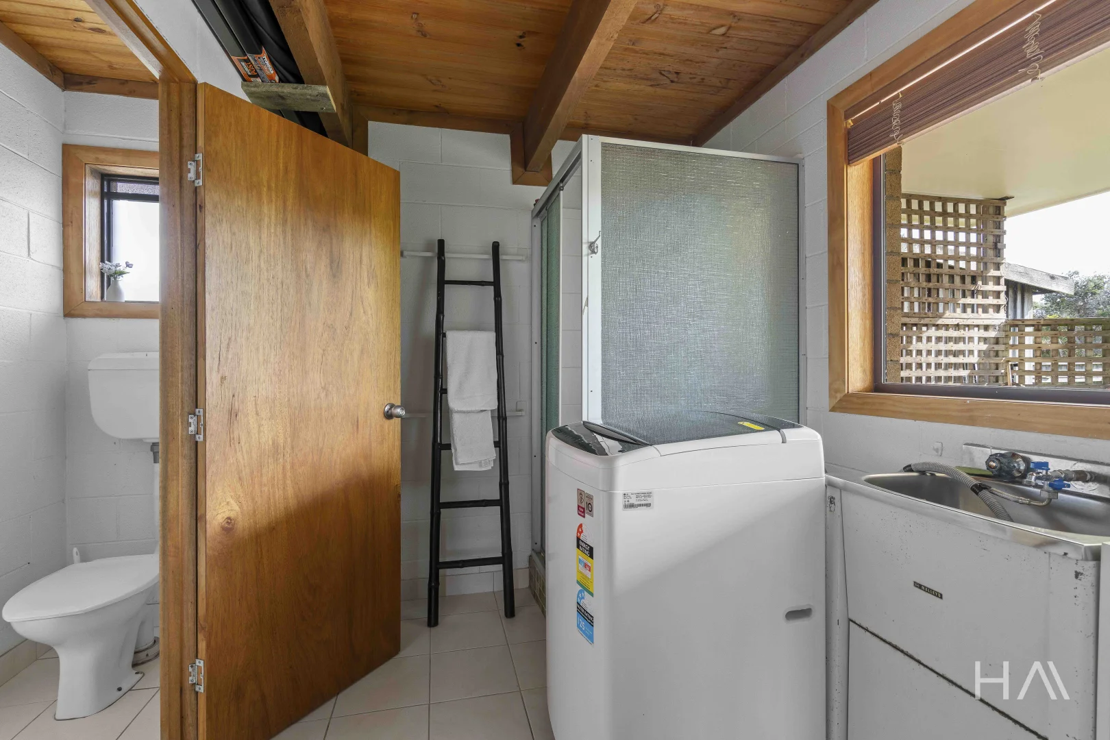 Additional image 16 of 14 Tomahawk Drive, Tomahawk TAS 7262