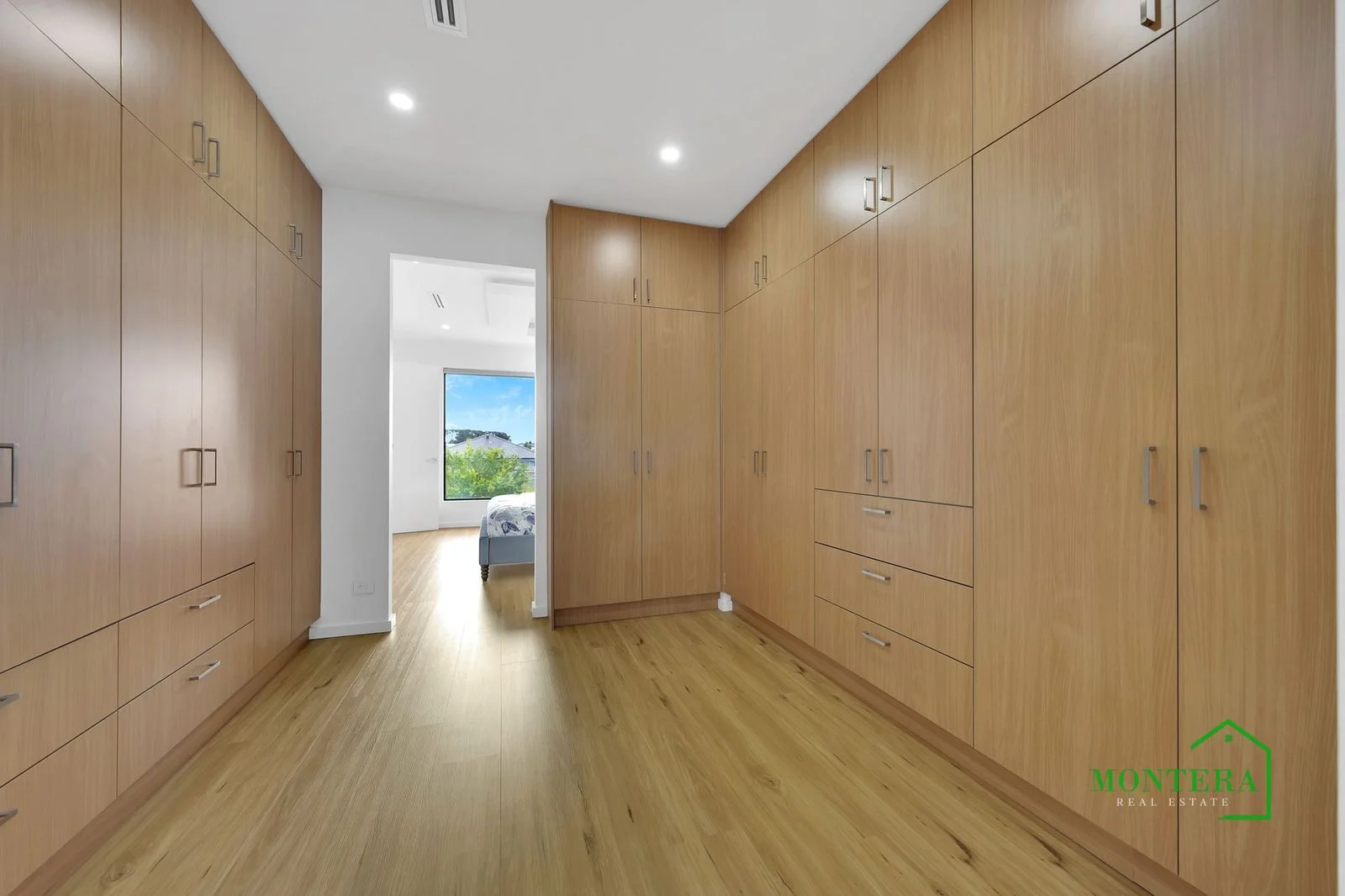 Additional image 5 of 21 Aldergrove Parade, Mickleham VIC 3064