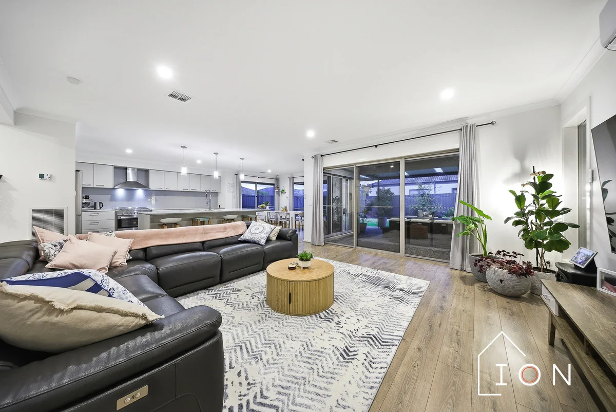 Additional image 7 of 27 Stonefox Circuit, Clyde North VIC 3978