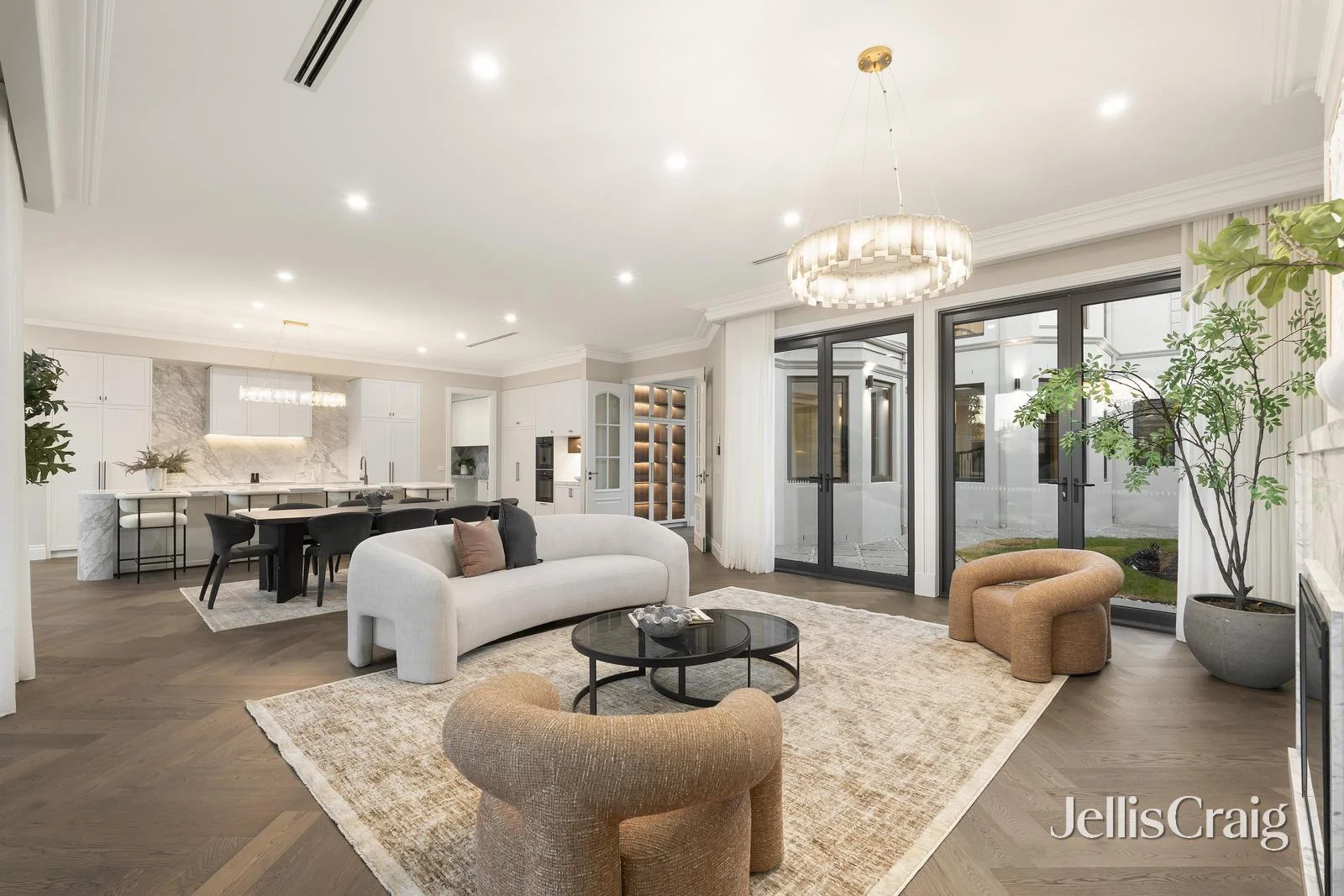 Additional image 4 of 20 Marsden Crescent, Doncaster East VIC 3109