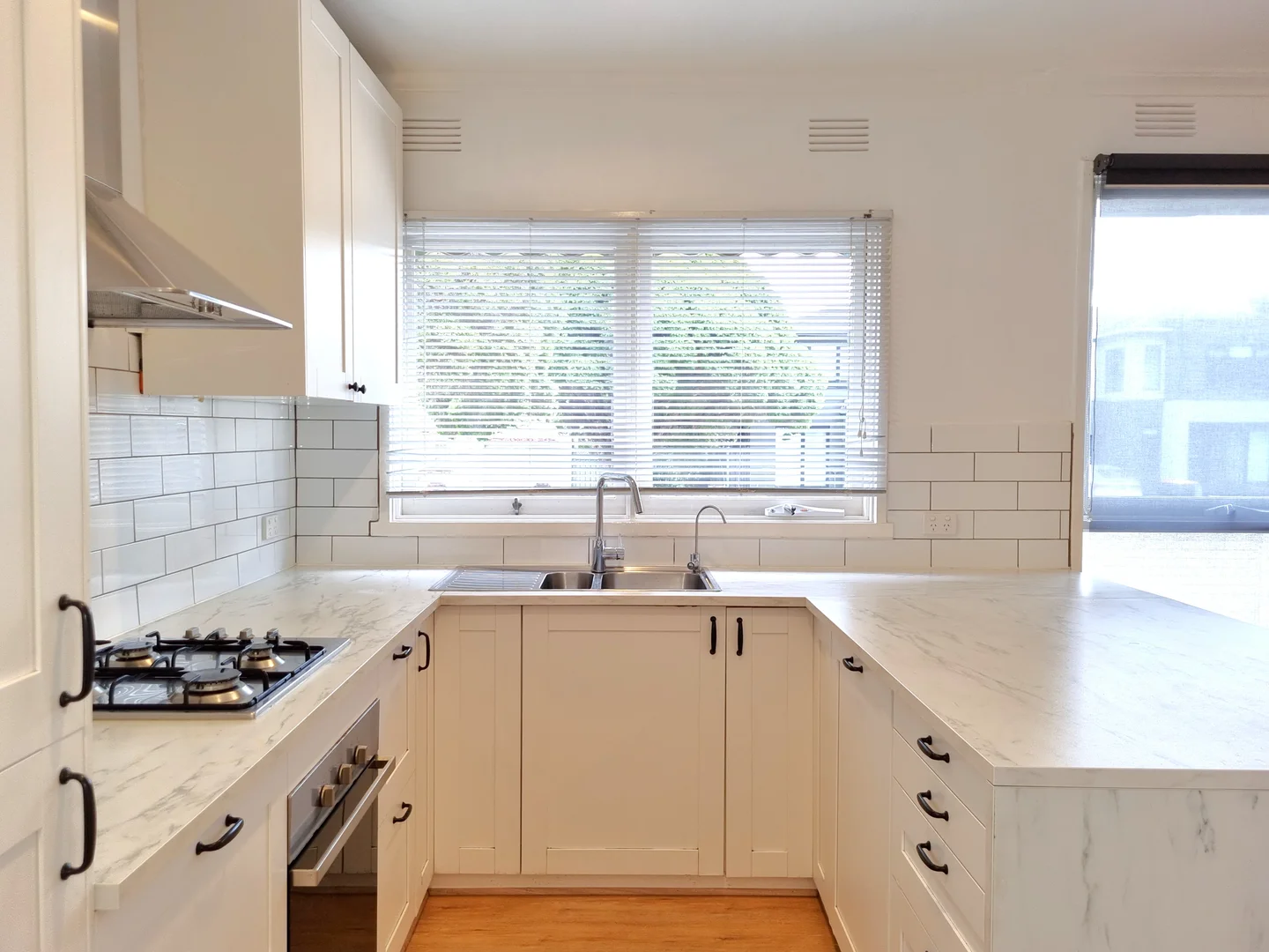 Additional image 4 of 3/23 Royal Avenue, Glen Huntly VIC 3163