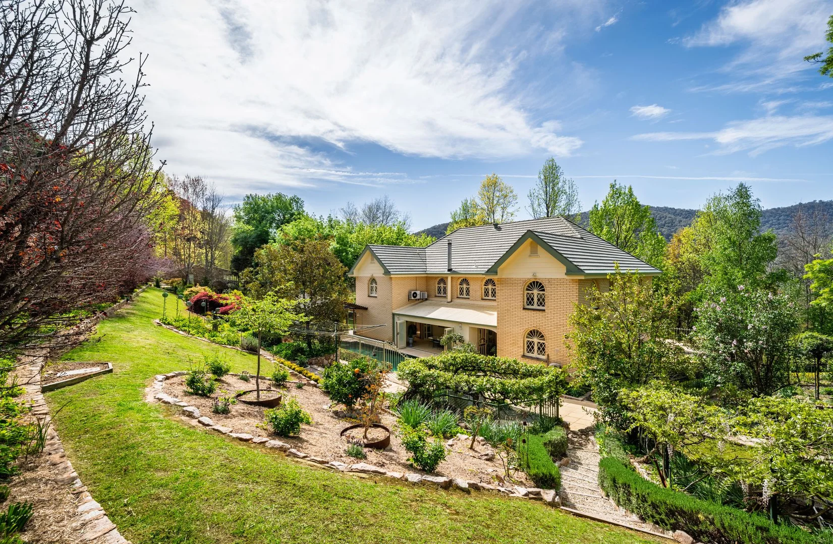 Additional image 6 of 1B Barberry Court, Bright VIC 3741