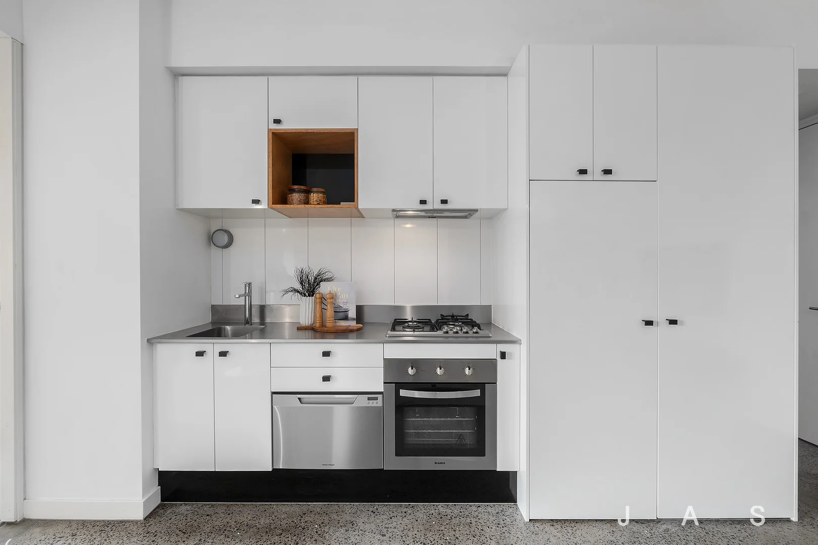 Additional image 3 of 107/2 Alexander Street, Seddon VIC 3011