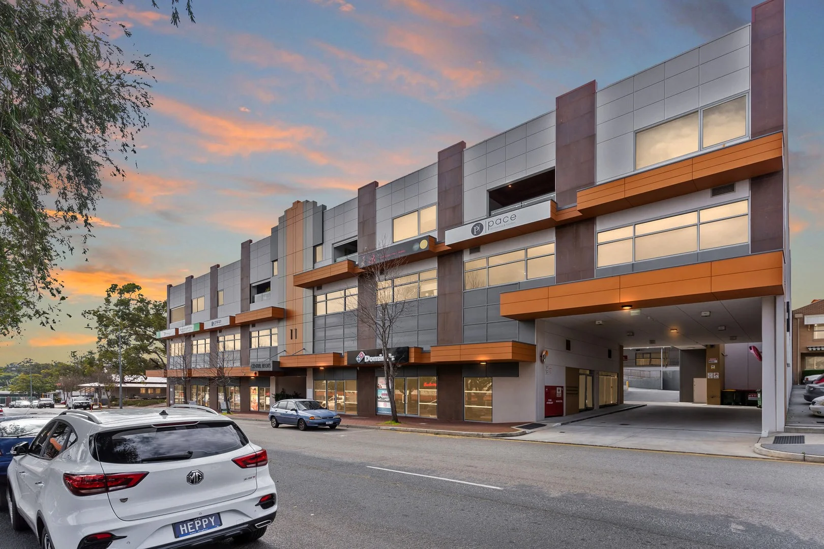 17/11 Barber Street, Kalamunda WA 6076