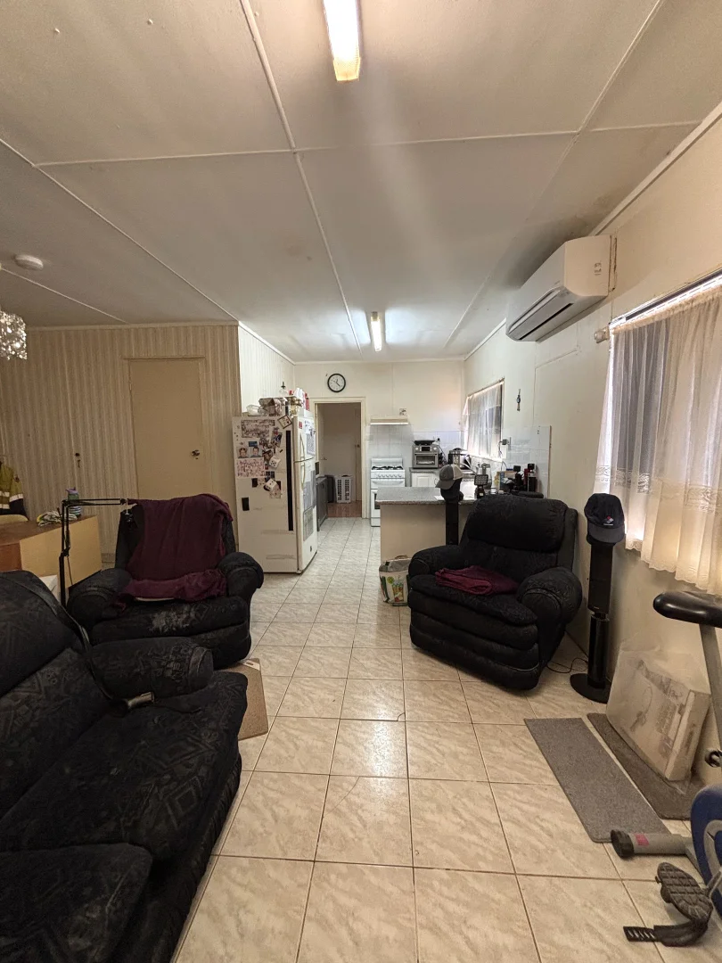 Additional image 62 of 563 & 561 Robinson Street, Carnarvon WA 6701