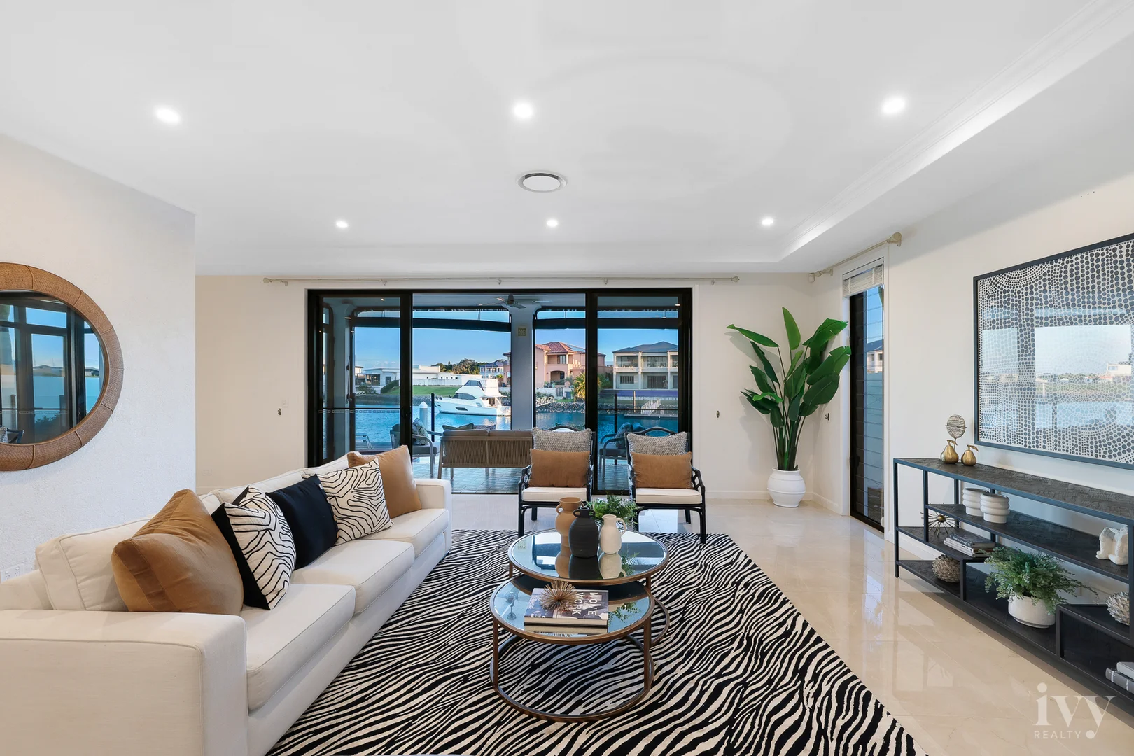 Additional image 10 of 1051 Edgecliff Drive, Sanctuary Cove QLD 4212