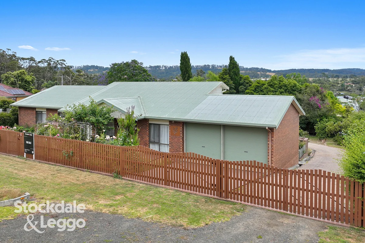 3 Bourke Street, Mirboo North VIC 3871