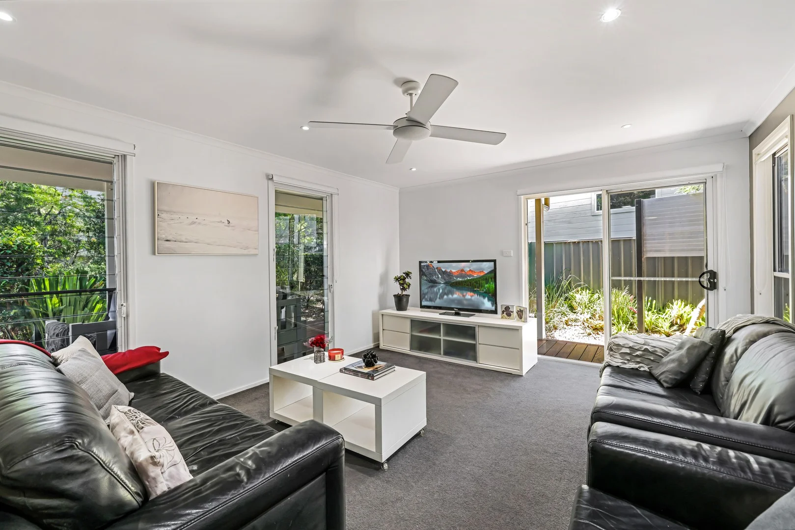 24 Sandlewood Cove, Callala Beach NSW 2540