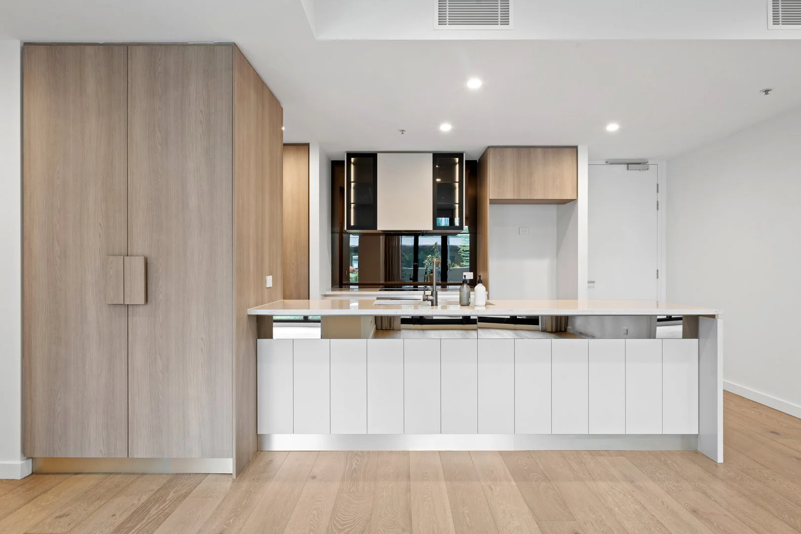 178/44 Constitution Avenue, Parkes ACT 2600