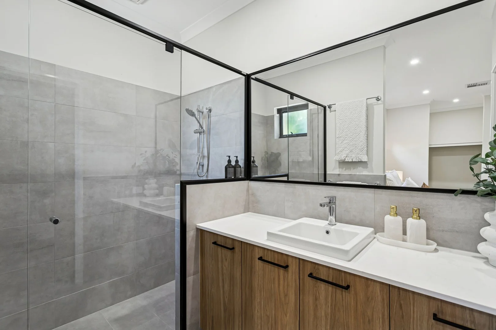 Additional image 7 of 3B Ambleside Close, Balga WA 6061