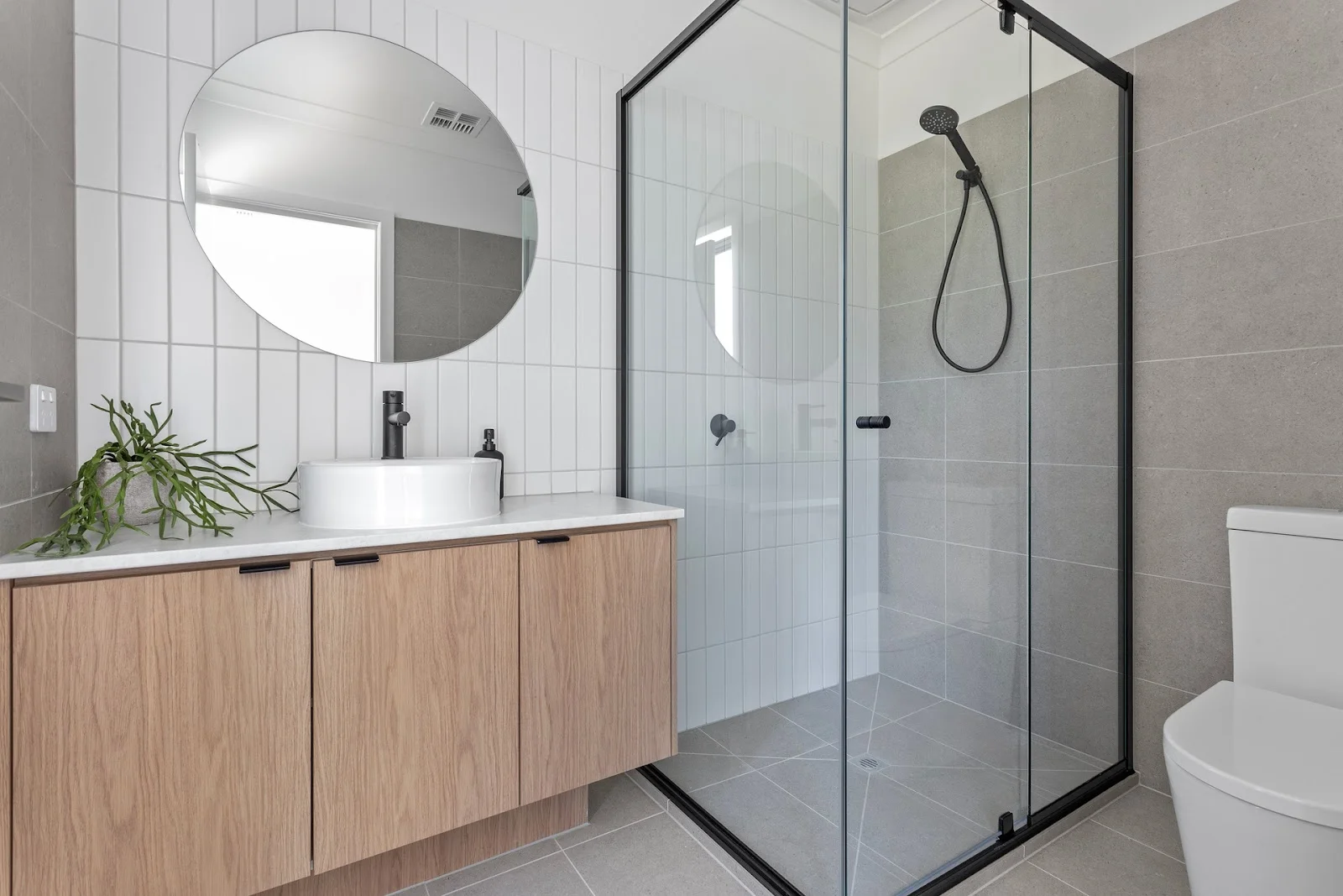 Additional image 5 of 2&6/8 Idinia Street, Kilsyth VIC 3137