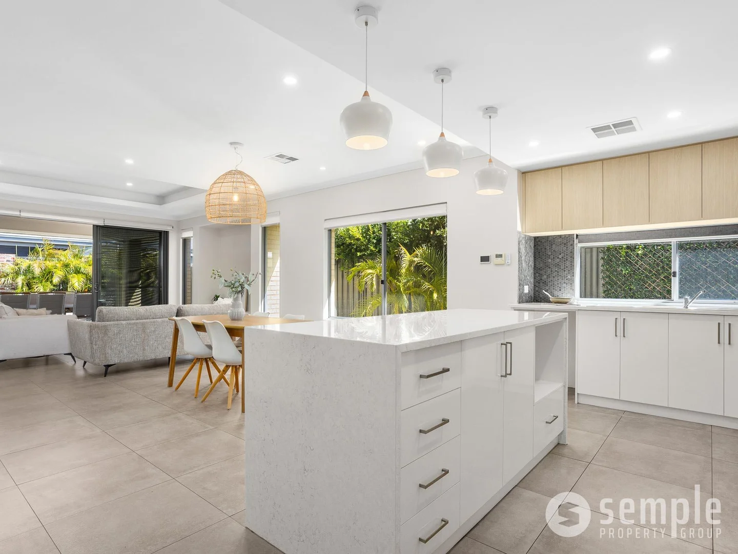 Additional image 9 of 19 Peridot Street, Treeby WA 6164