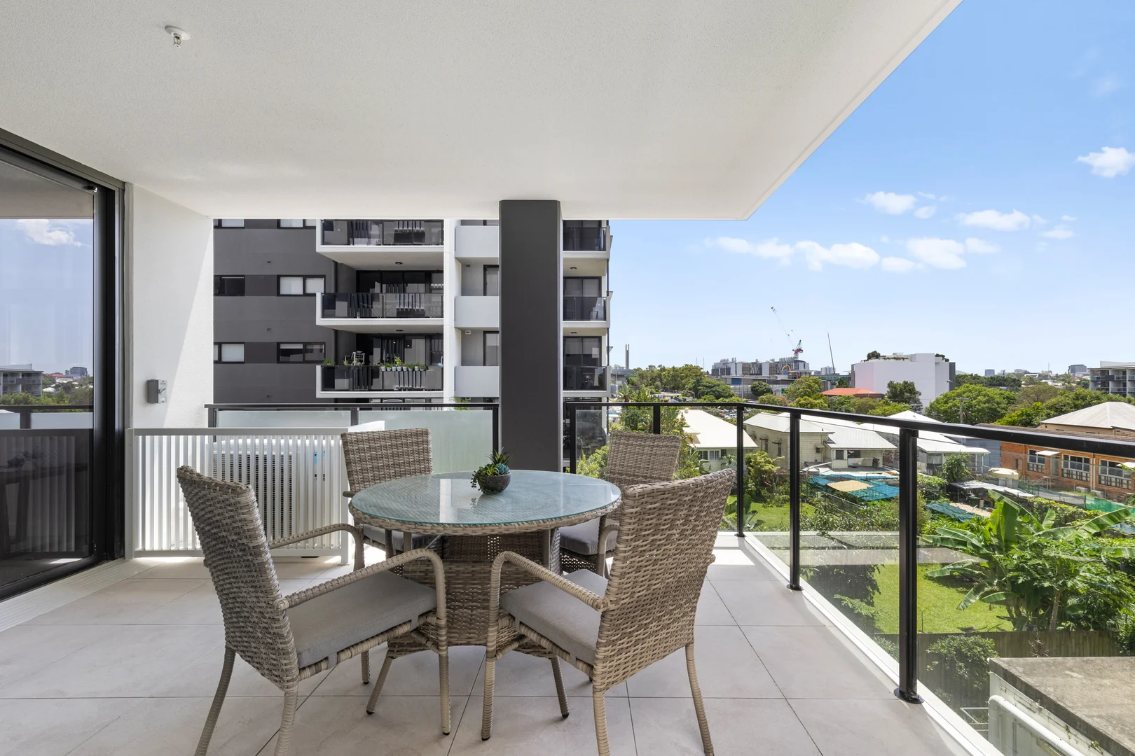 Additional image 3 of 21 Carl Street, Woolloongabba QLD 4102