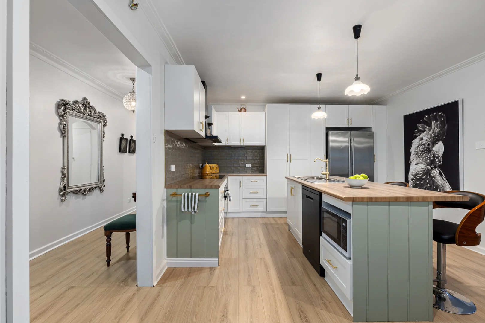 5 Rathkeale Avenue, Mount Helen VIC 3350