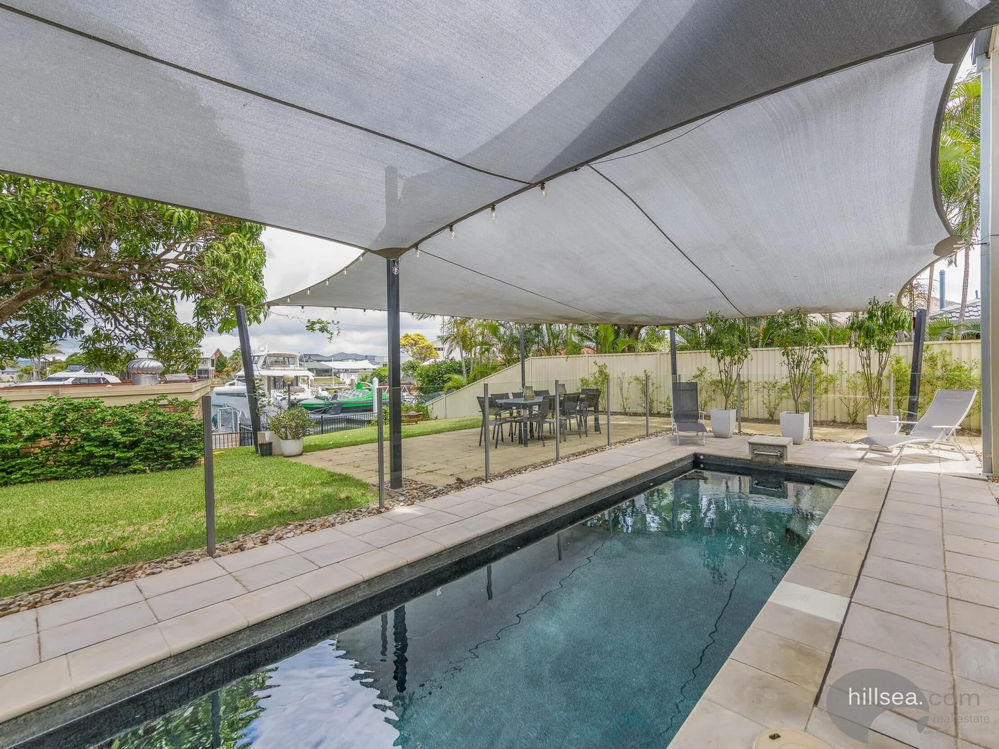 Additional image 28 of 8 Namatjira Street, Paradise Point QLD 4216