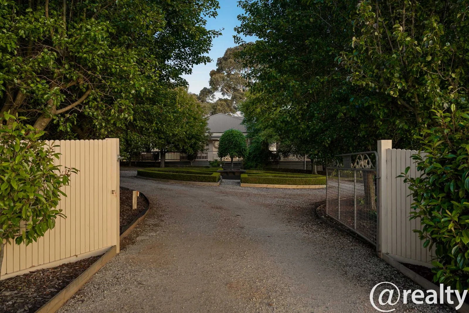 Additional image 2 of 128 Hopetoun Road, Drouin VIC 3818