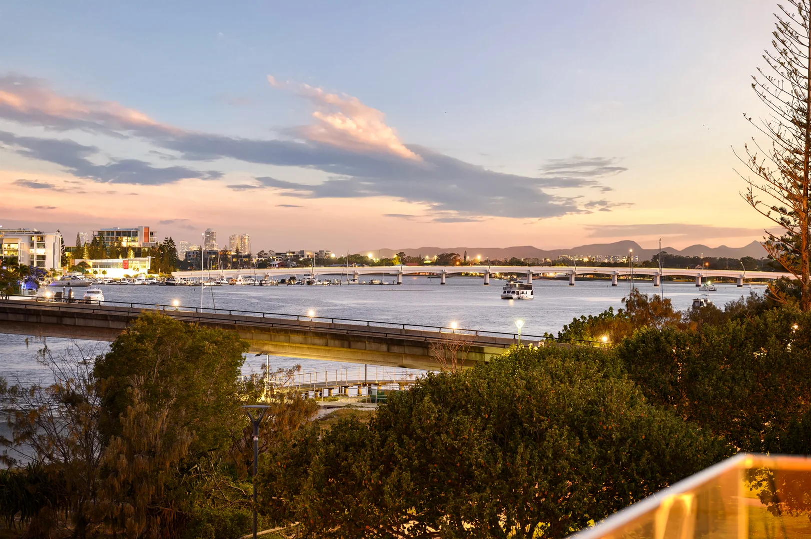 Additional image 29 of 2/149 The Esplanade, Paradise Point QLD 4216