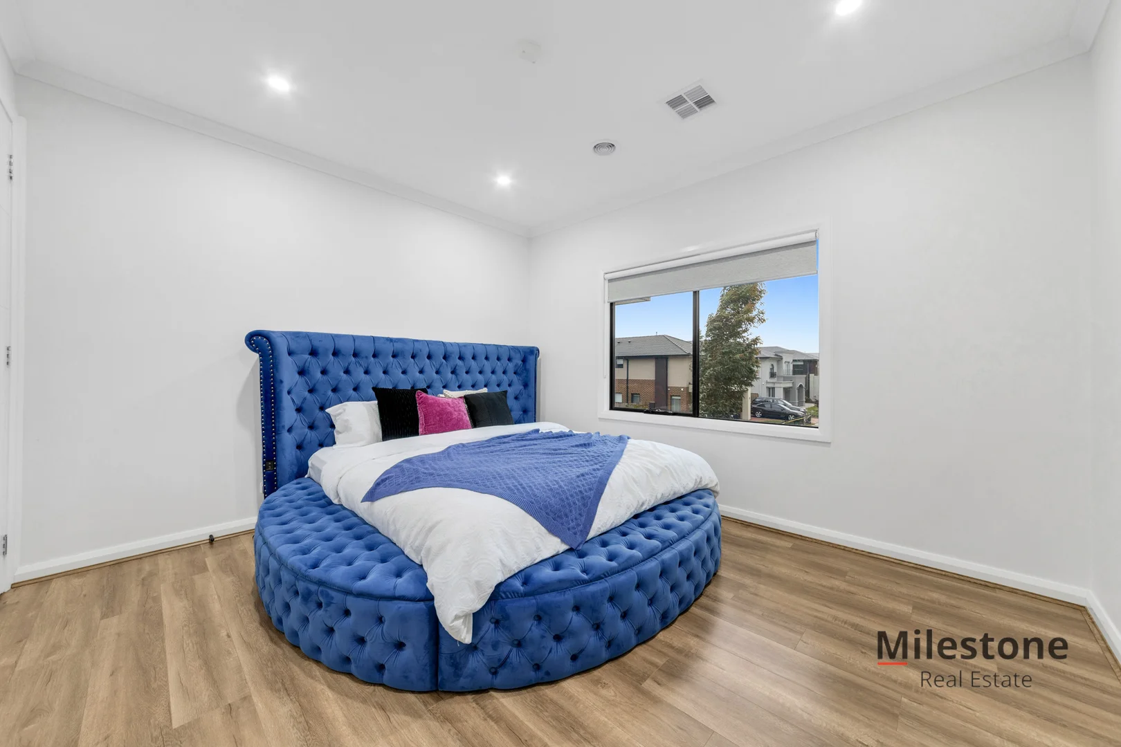 Additional image 24 of 11 Carcoola Rise, Clyde North VIC 3978