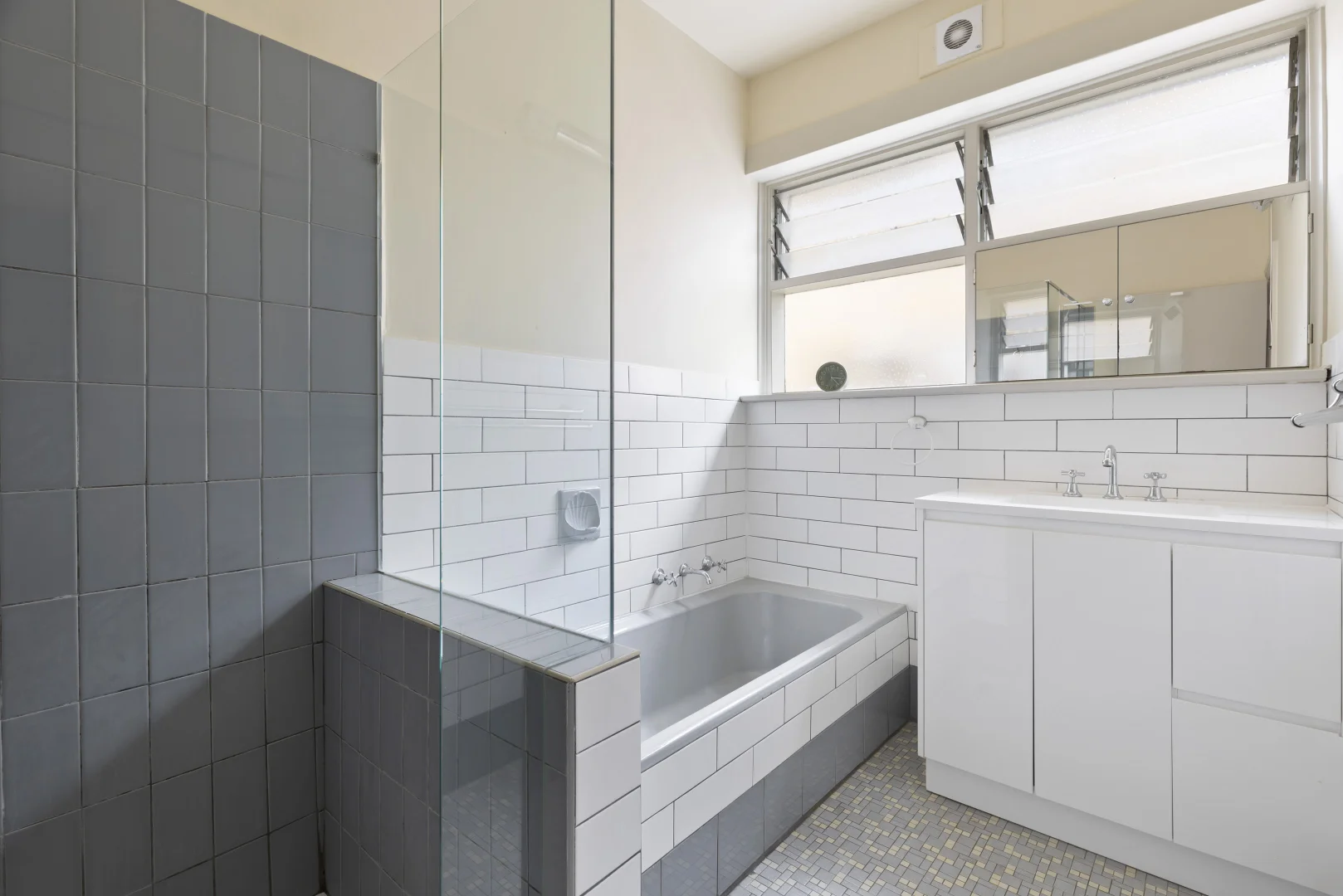 Additional image 8 of 16/49a Kensington Road, South Yarra VIC 3141