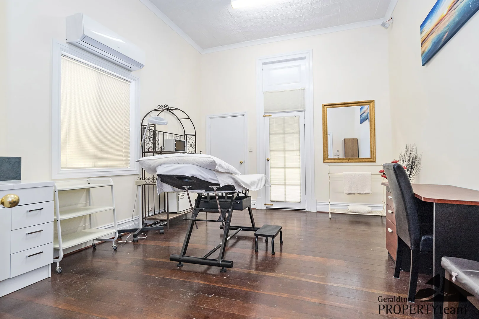 Additional image 16 of 128 Chapman Rd, Geraldton WA 6530