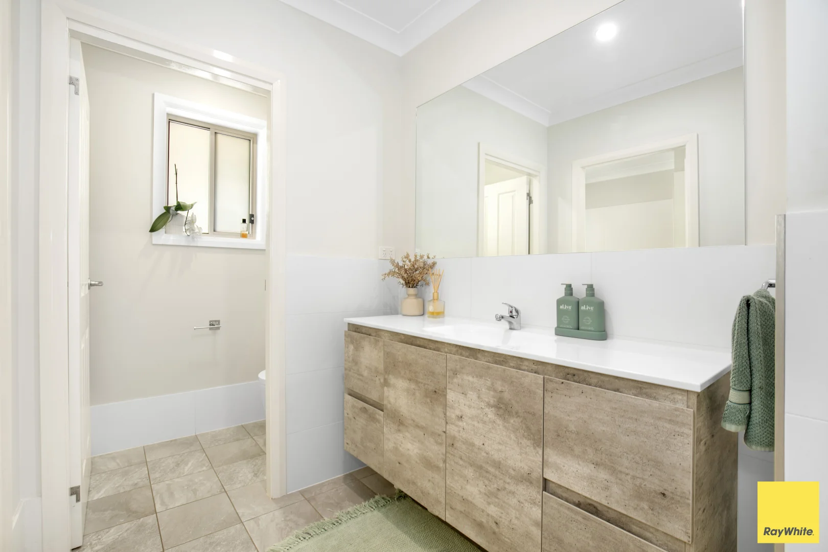 Additional image 11 of 27 Bimbadeen Drive, Inverell NSW 2360