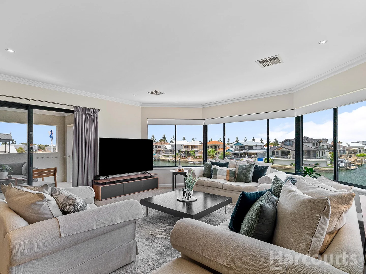 Additional image 24 of 23 Finistere Island Retreat, Halls Head WA 6210