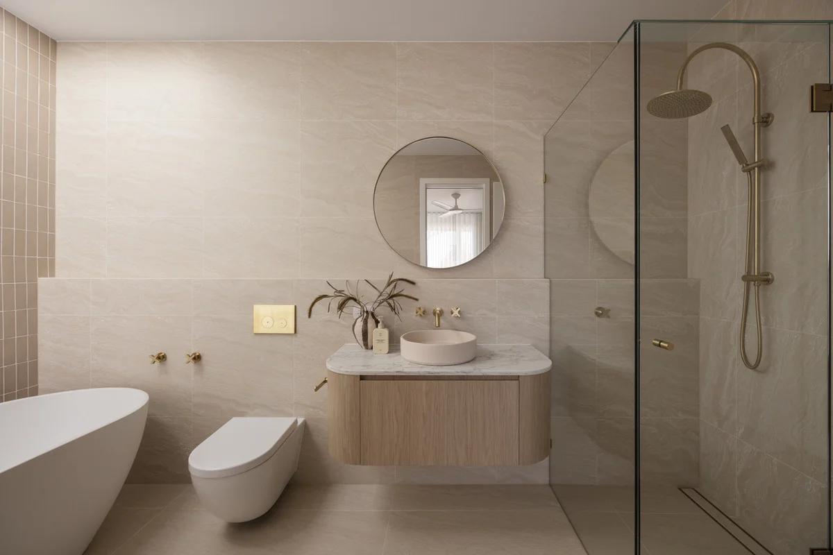 Additional image 13 of 130 Christine Avenue, Burleigh Waters QLD 4220