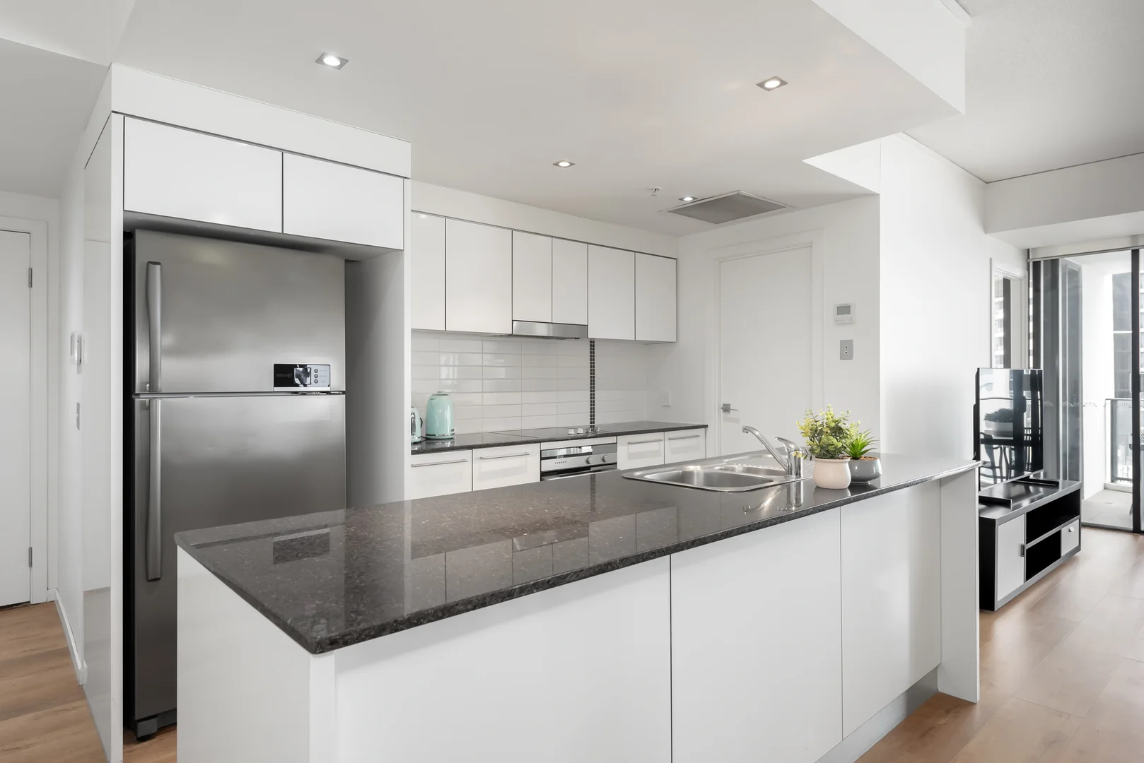 Additional image 2 of 905/22 Surf Parade, Broadbeach QLD 4218