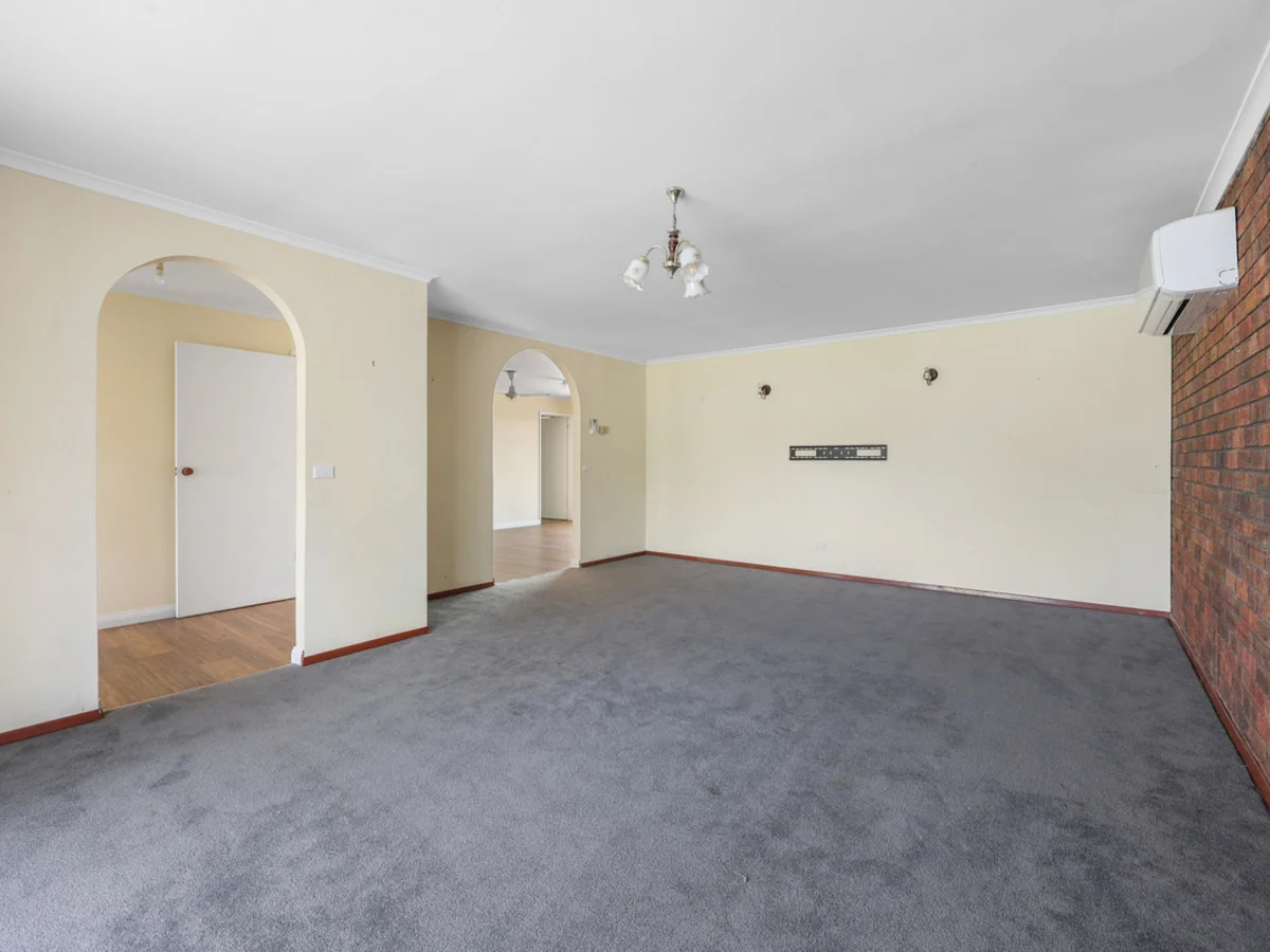 Additional image 4 of 82 Cobb Street, Penshurst VIC 3289