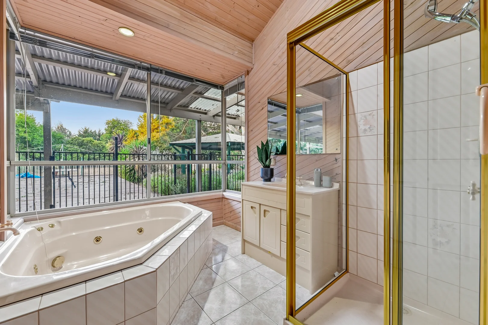 Additional image 13 of 4 Grantchester Road, Narre Warren North VIC 3804