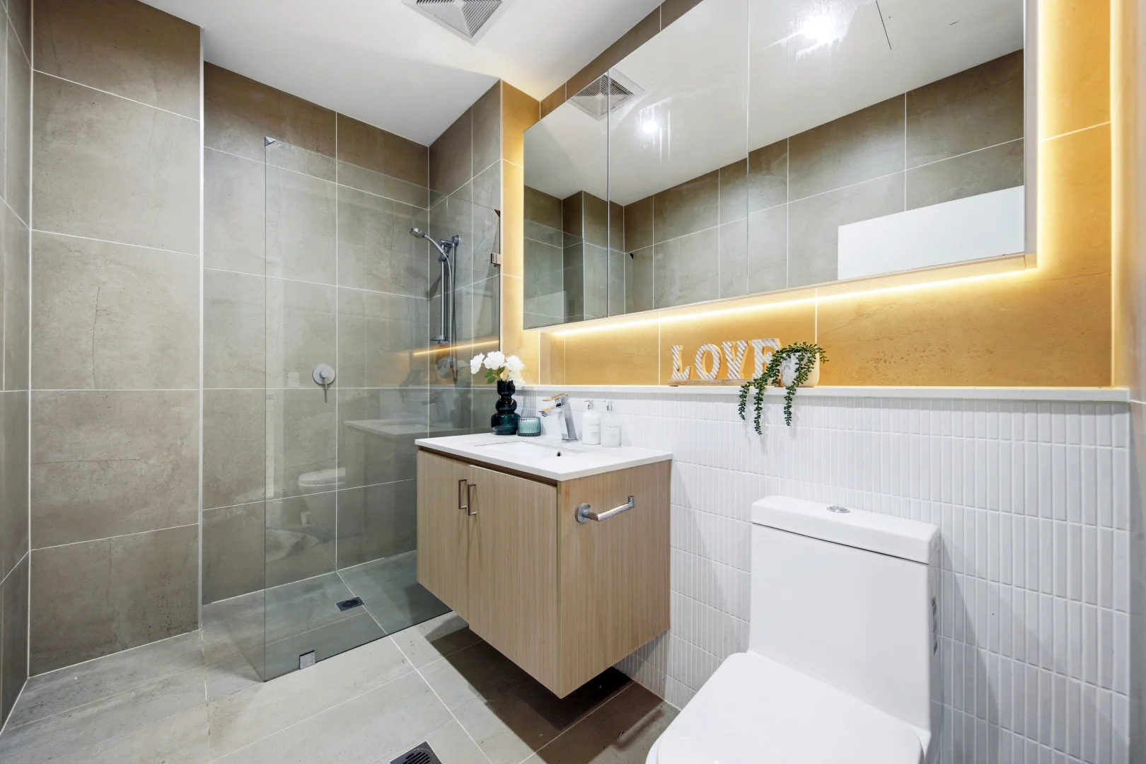 Additional image 14 of 299 Stone Mason Drive, Kellyville NSW 2155