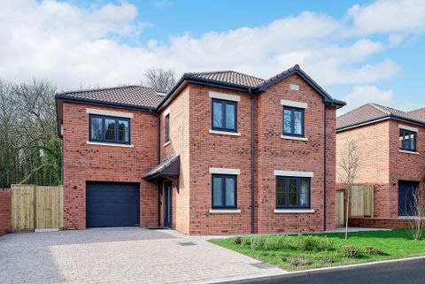 Filton Road, Hambrook, Bristol BS16