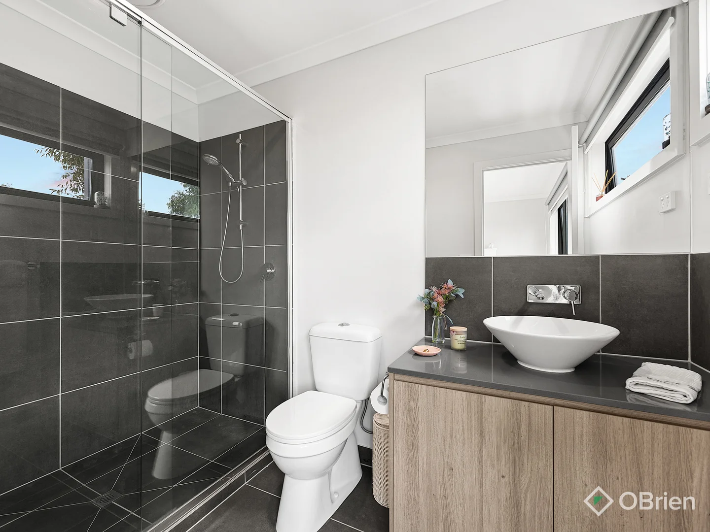 Additional image 7 of 38 Washington Drive, Thornhill Park VIC 3335