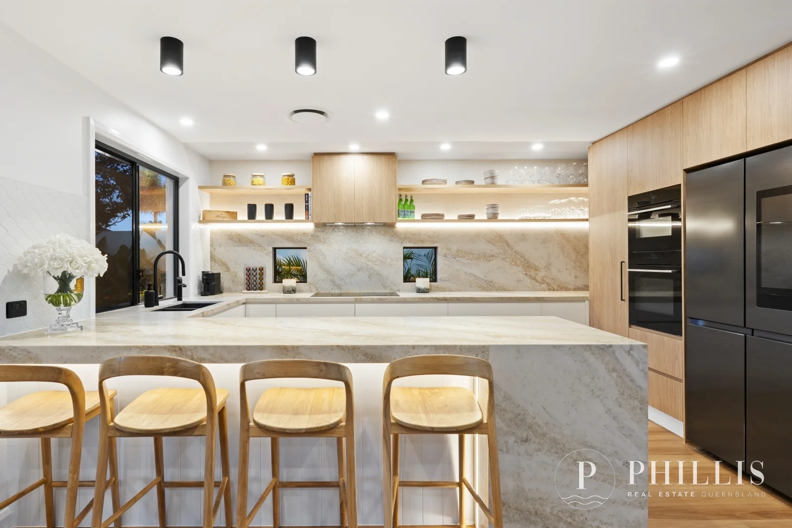 Additional image 66 of 2566 Cressbrook Drive, Hope Island QLD 4212