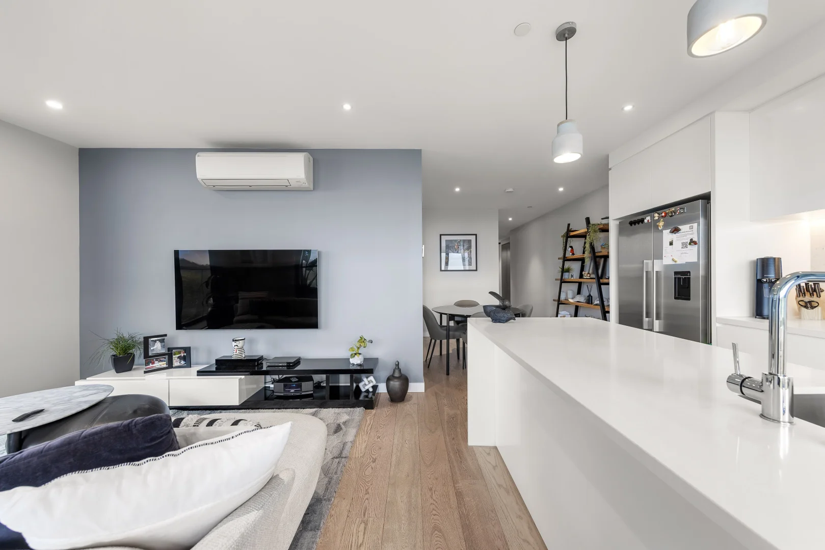Additional image 5 of 403/77 Queens Road, Melbourne VIC 3004