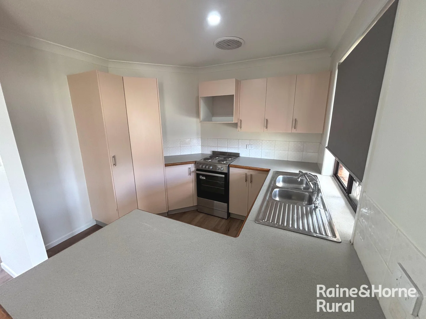 Additional image 7 of 9 Anne court, Kingaroy QLD 4610