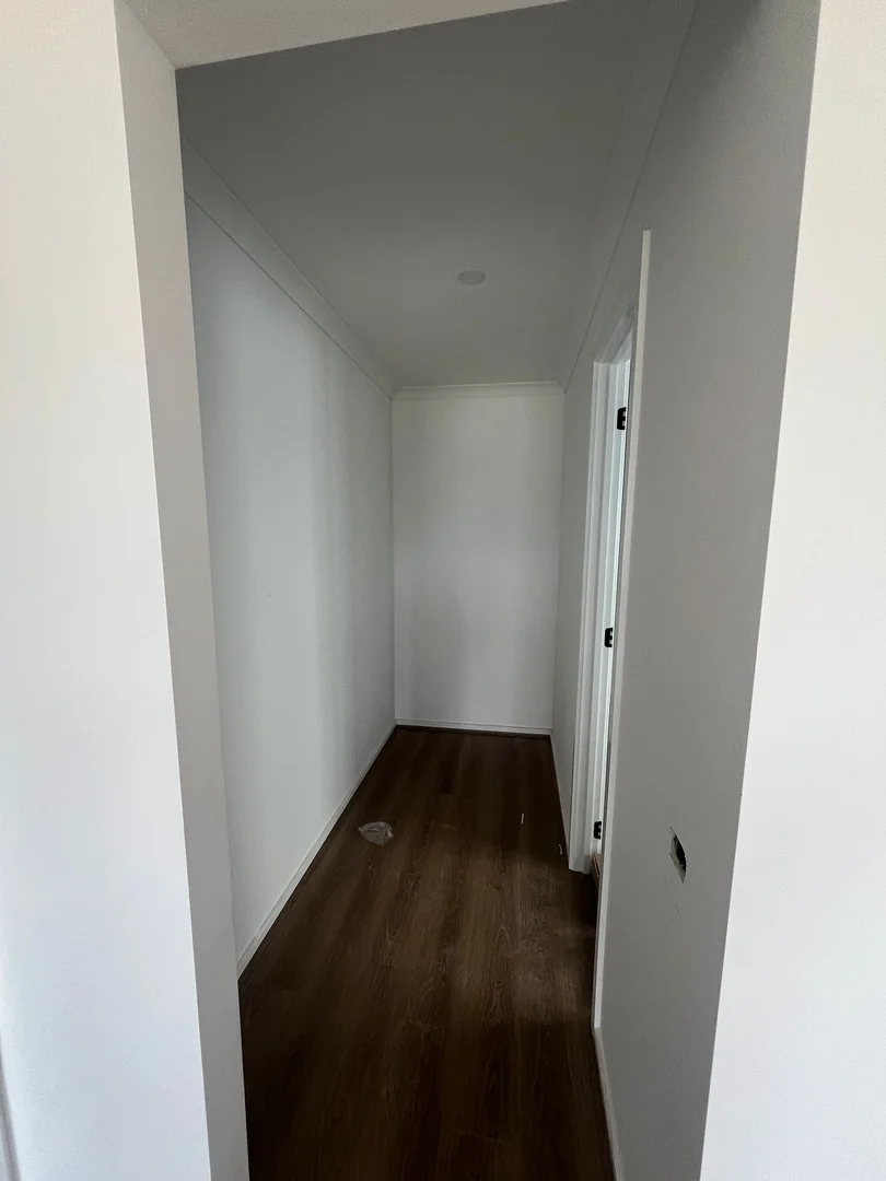 Additional image 6 of 7 Momil Road, Mount Cottrell VIC 3024