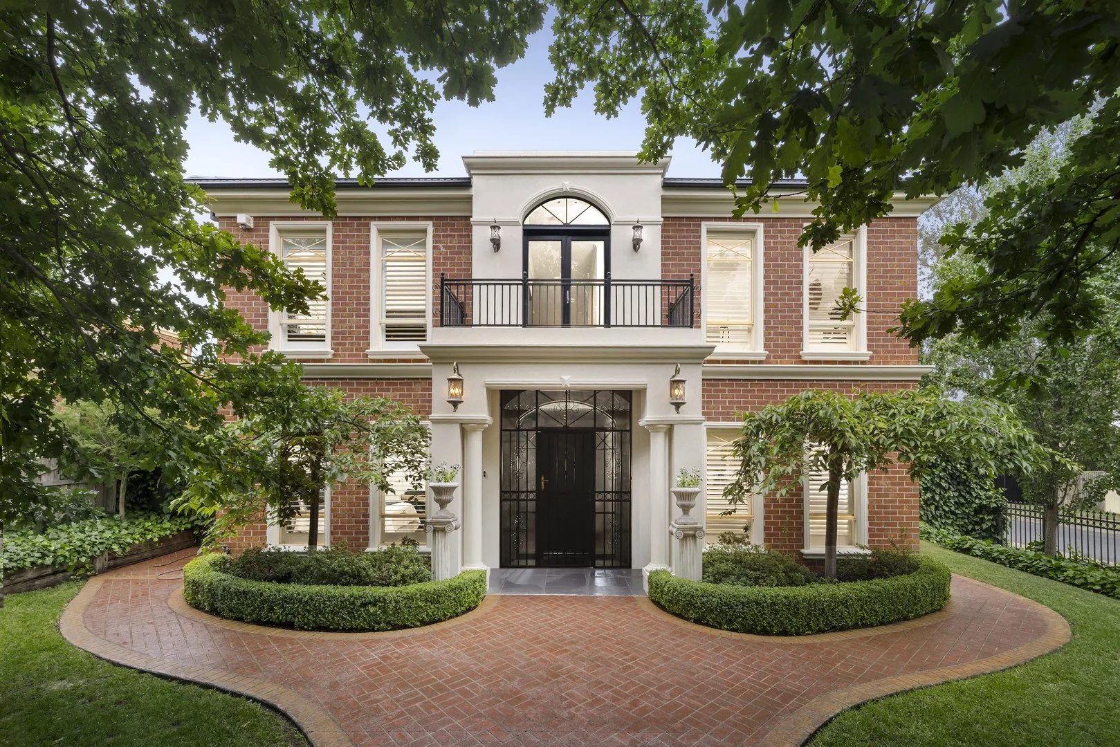 44 The Avenue, Sunbury VIC 3429