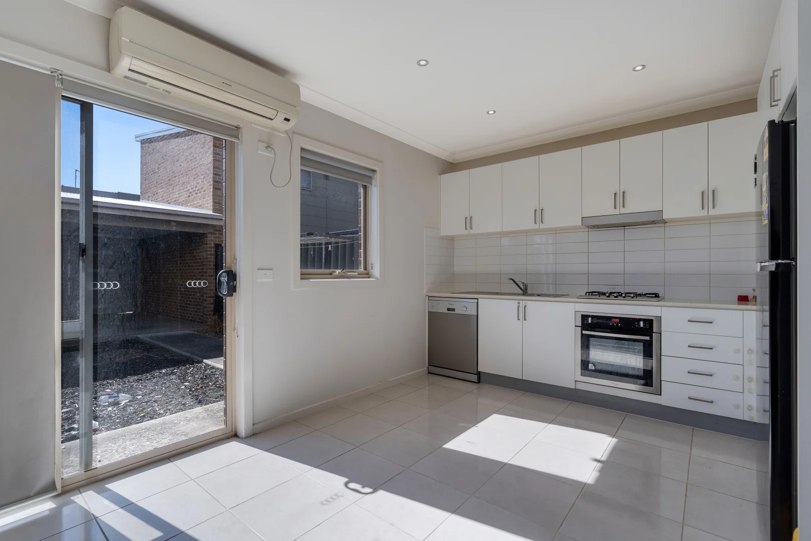 Additional image 4 of 44 Millicent Drive, Craigieburn VIC 3064