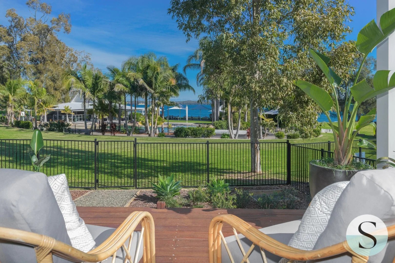 1 Little Corella Cove, Cams Wharf NSW 2281