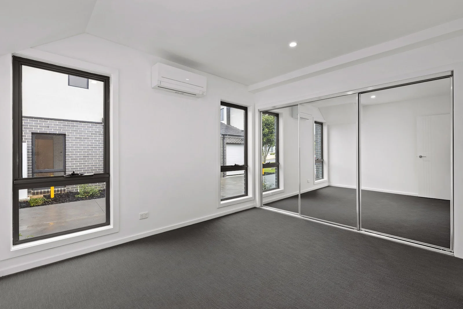 Additional image 8 of 6&7/4 Hillside Street, Springvale VIC 3171