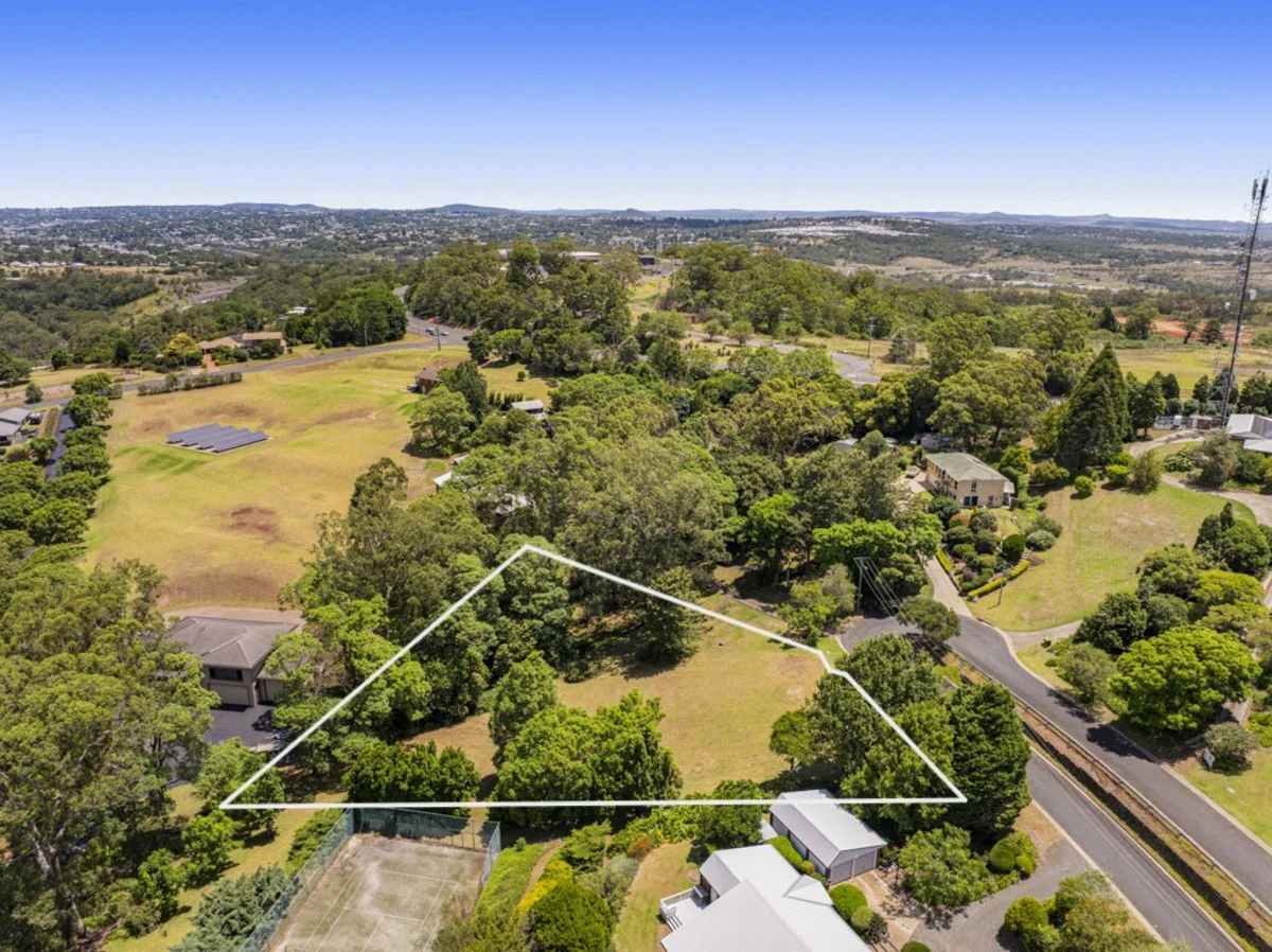 Additional image 11 of 25 Hilltop Crescent, Blue Mountain Heights QLD 4350