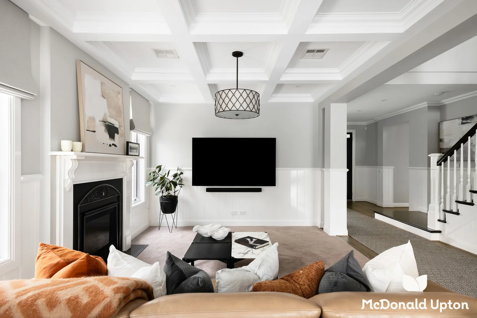 Additional image 7 of 122 Woodland Street, Strathmore VIC 3041